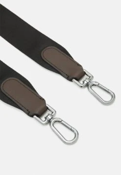 Michael Kors PHONE HYBRID XBODY - Umhängetasche - Husk -Michael Kors Geschaft a0f7e72d8a2b48889159bb9fa81ab43e