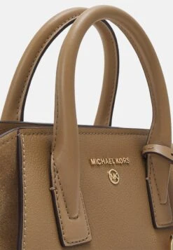 MICHAEL Michael Kors AVRIL - Handtasche - Husk 13 MICHAEL Michael Kors AVRIL - Handtasche - Husk -Michael Kors Geschaft a26926856c424257bd4c0ef33a005c29