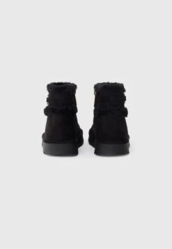 MICHAEL KORS KIDS MOXIE - Snowboot/Winterstiefel - Black 10 MICHAEL KORS KIDS MOXIE - Snowboot/Winterstiefel - Black -Michael Kors Geschaft a601c3ee2dd4463383fd67f7730512c8