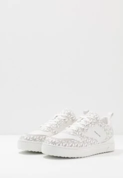 Michael Kors BAXTER - Trainers - Optic White/black -Michael Kors Geschaft ad8cdd6fc8604e3fa45bb8f239c8a808