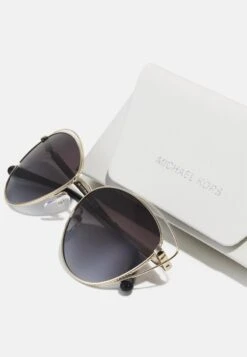 Michael Kors RIMINI - Sonnenbrille - Light Gold-coloured 11 Michael Kors RIMINI - Sonnenbrille - Light Gold-coloured -Michael Kors Geschaft ae37265e8f5c4eb3aed1563bbe05bf3b