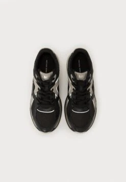 Michael Kors LEO - Trainers - Black -Michael Kors Geschaft b8b26b4435184503b5dbb3a0720b2462