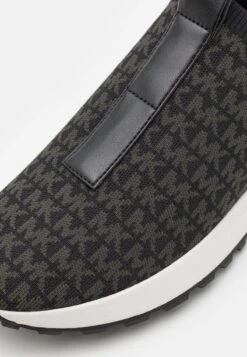 Michael Kors MILES SLIP ON - Sneaker Low - Black -Michael Kors Geschaft bf0226da935b4b758344fd0bd9f47409