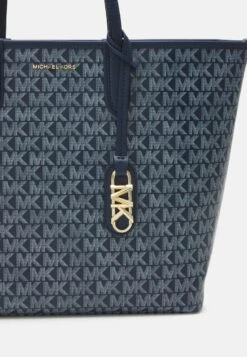 MICHAEL Michael Kors ELIZA OPEN TOTE SET - Shopping Bag - Navy 11 MICHAEL Michael Kors ELIZA OPEN TOTE SET - Shopping Bag - Navy -Michael Kors Geschaft c674d97f413448858bd6a6e0c192f8f6