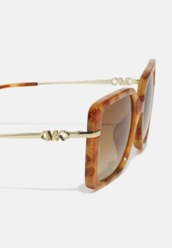 Michael Kors CASTELLINA - Sonnenbrille - Marigold -Michael Kors Geschaft c7e0defc51c04df4bbc7e09526247380