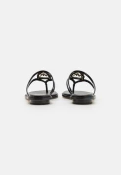 MICHAEL Michael Kors HAMPTON FLAT - Pantolette Flach - Black 11 MICHAEL Michael Kors HAMPTON FLAT - Pantolette Flach - Black -Michael Kors Geschaft c7f5f5e5ac984178bf69a185b6543a70
