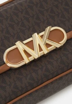 MICHAEL Michael Kors PARKER SWAG CAMERA XBODY - Umhängetasche - Brown/acorn -Michael Kors Geschaft c8b9c7b229ef4758aba8348b4dd592a7