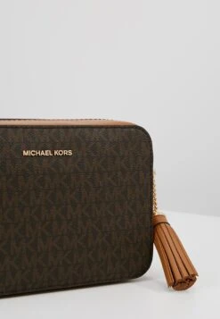 MICHAEL Michael Kors CROSSBODIES CAMERA BAG - Cross Body Bag - Brown -Michael Kors Geschaft cb68f12b89194e7f94fdb0aa3380daed