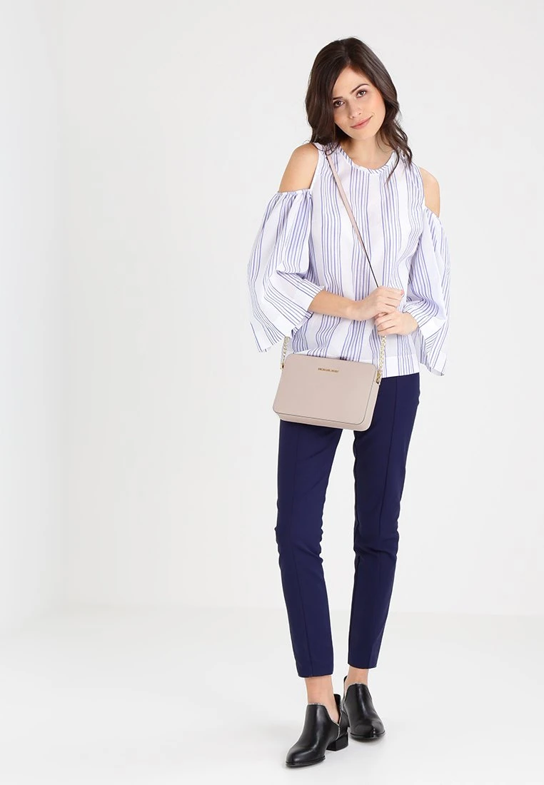 MICHAEL Michael Kors JET SET TRAVEL CROSSBODY - Umhängetasche - Soft Pink 4 MICHAEL Michael Kors JET SET TRAVEL CROSSBODY - Umhängetasche - Soft Pink – Bild 2