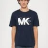 Michael Kors MIXED LOGO TEE - T-Shirt Print - Midnight -Michael Kors Geschaft e67ecc57f4ae4c0c86795f9348ceb805