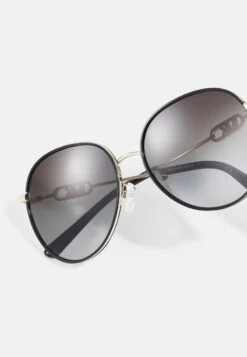 Michael Kors EMPIRE AVIATOR - Sonnenbrille - Light Gold/black -Michael Kors Geschaft e825c7edc0284a3b98257e5e33528398