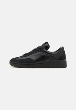 Michael Kors WILTON LACE UP - Trainers - Black