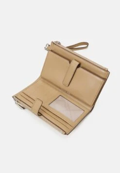 MICHAEL Michael Kors JET WRISTLET - Geldbörse - Camel -Michael Kors Geschaft f54b3921127344629a78b4fca6350b32