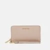 MICHAEL Michael Kors JET SET WALLET - Geldbörse - Nude 2 MICHAEL Michael Kors JET SET WALLET - Geldbörse - Nude -Michael Kors Geschaft f570e11e26a54174a17b87f8b191f0b5