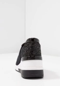 MICHAEL Michael Kors FELIX TRAINER - Slipper - Black 13 MICHAEL Michael Kors FELIX TRAINER - Slipper - Black -Michael Kors Geschaft ff2718cdb46d46f4af5228b85c6a9a1c